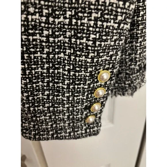 Nanette Lepore Black & White Tweed Open Front Blazer – Size 14 - Picture 7 of 8